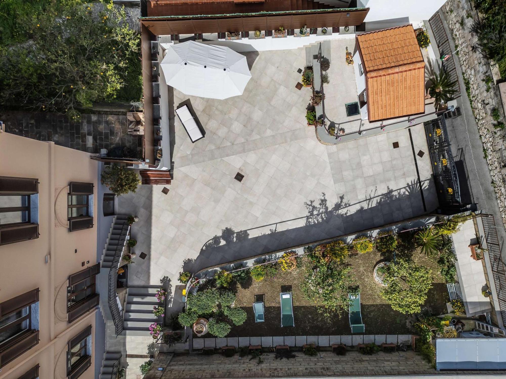 Villa Agostino Luxury B&B 维克艾库塞 外观 照片